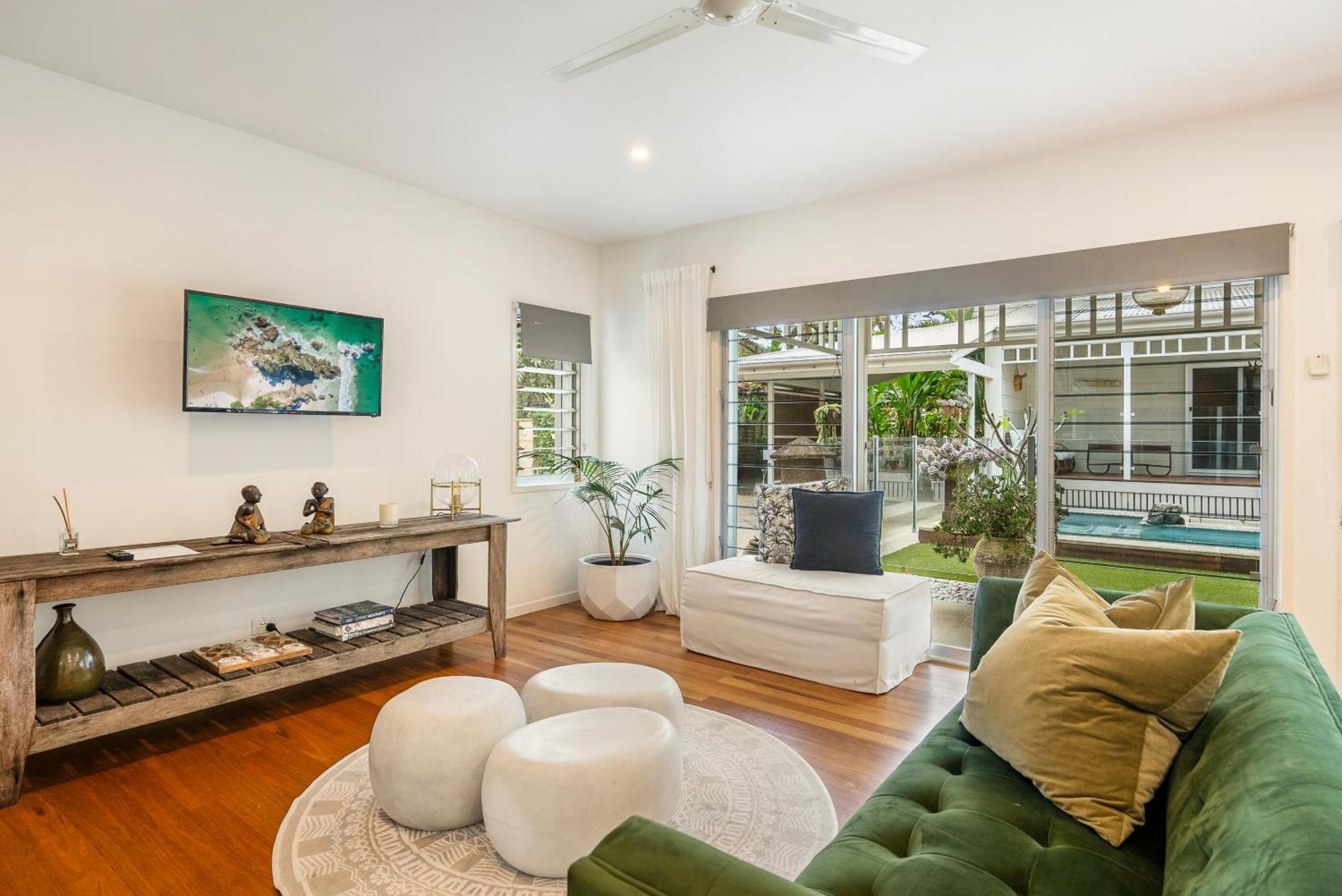 Aaman & Cinta Luxury Villas Teluk Byron Bagian luar foto