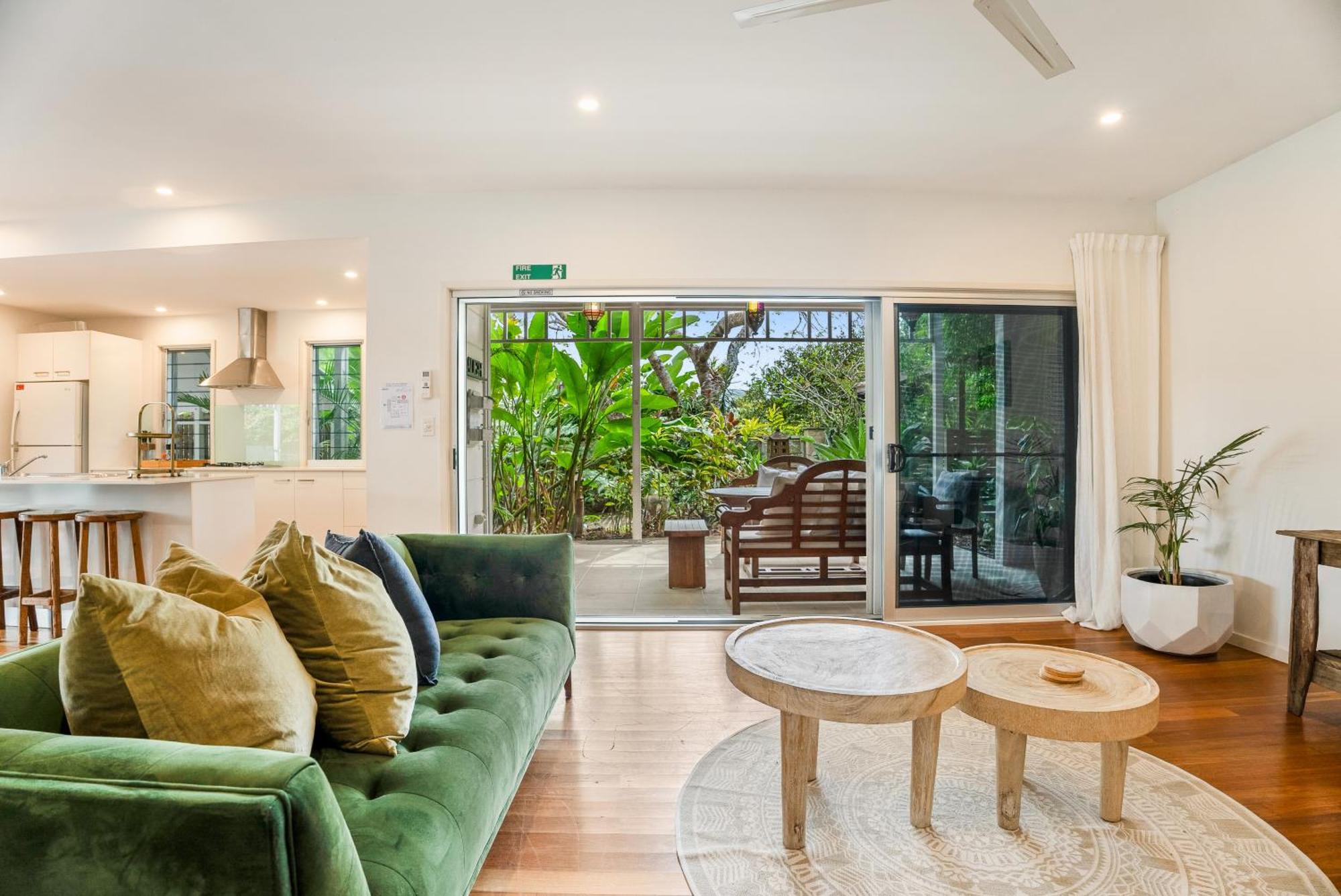 Aaman & Cinta Luxury Villas Teluk Byron Bagian luar foto
