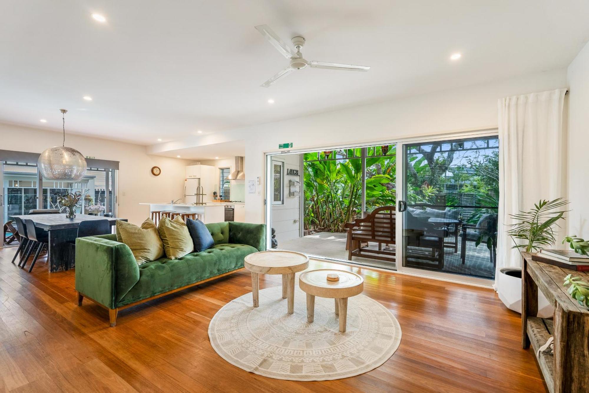 Aaman & Cinta Luxury Villas Teluk Byron Bagian luar foto