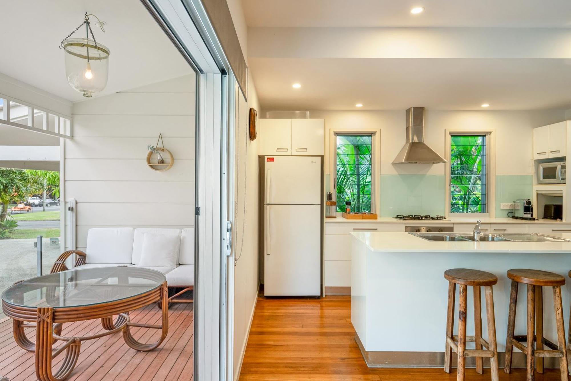 Aaman & Cinta Luxury Villas Teluk Byron Bagian luar foto